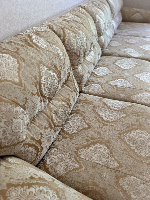 Продам диван в отличном состоянии