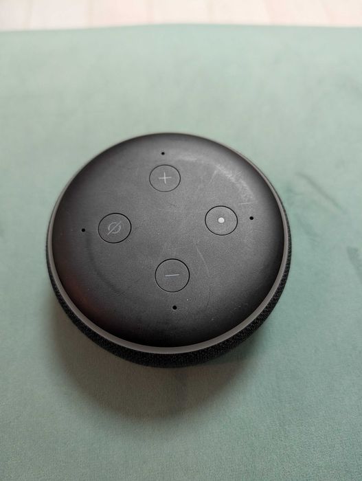 Amazon Echo Dot (3rd Gen) - Boxa inteligenta cu Alexa