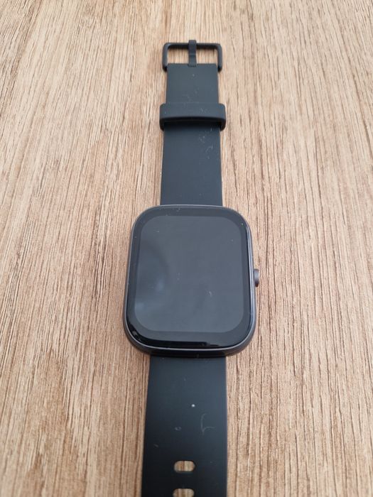 Нов Смарт Часовник