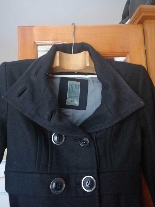 Елегантно дамско палто