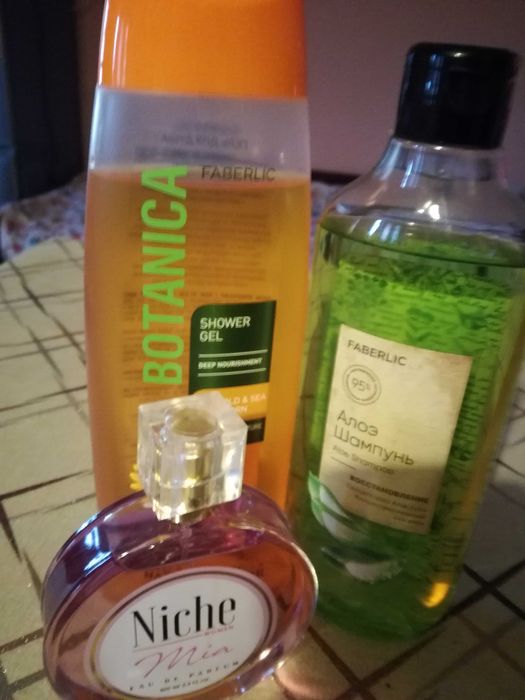 Парфюм душ гел шампоан