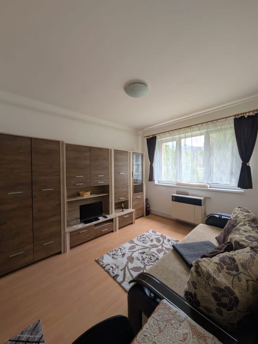 Garsoniera zona Noua