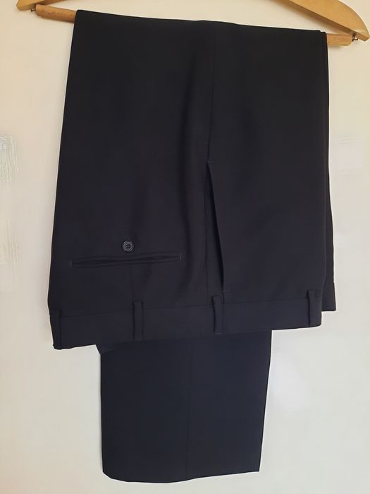 Мъжки костюм черен Аполон 52R