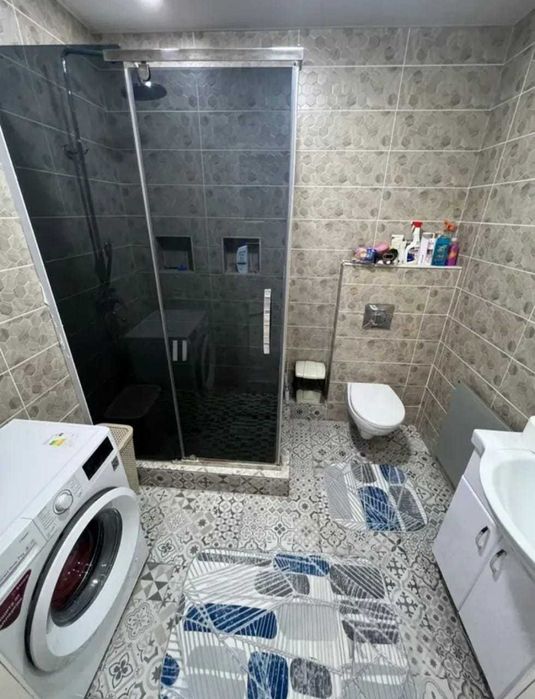 продам 3 комнатную квартиру