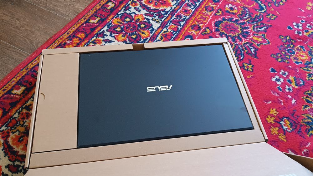 Продаю ASUS f571g