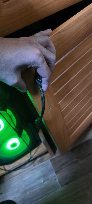 Компьютерный стол