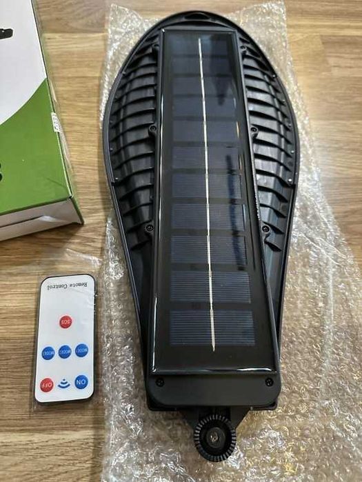 ПРОМО!! LED Улична соларна лампа 8 COB, Водоустойчива, 180w, ДУ