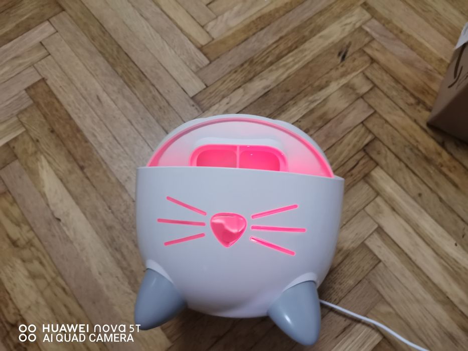 Fântână pt pisici Pixi