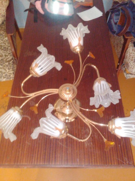 продам люстры по 5000тг-шт