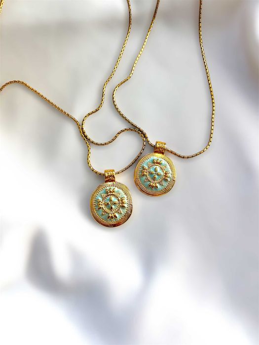 Beralis дълго колие с медальон Бяло и Зелено