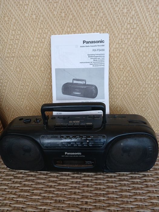 Магнитола Panasonic RX-FS430.