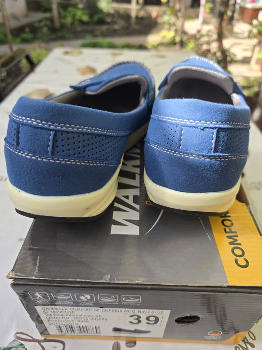 Сини обувки wallmaxx