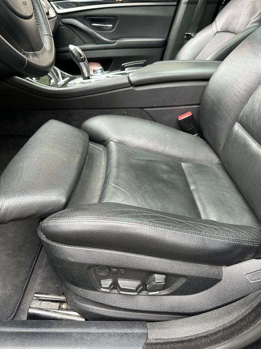 BMW 530d xDrive 258 CP | Scaune Seria 7 | 2012 luna a 4 a, 215k km

Vâ