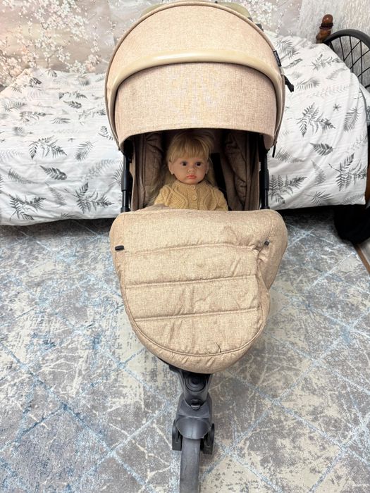 Продам детскую коляску стул и ходунки