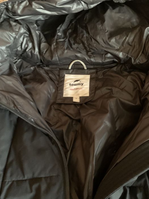 Продам женский пуховик Tommy
