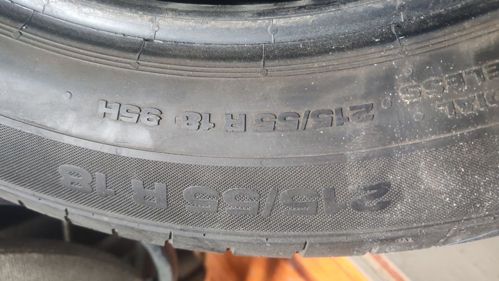 Продаются б/у покрышки с хорошими протекторами: