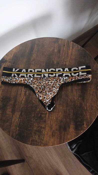 Vand chiloti tsnga pt barbati