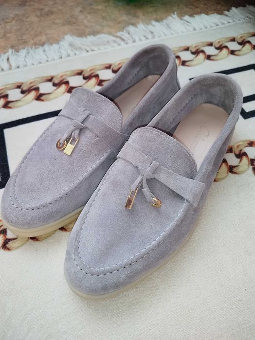 Продам женскую обувь