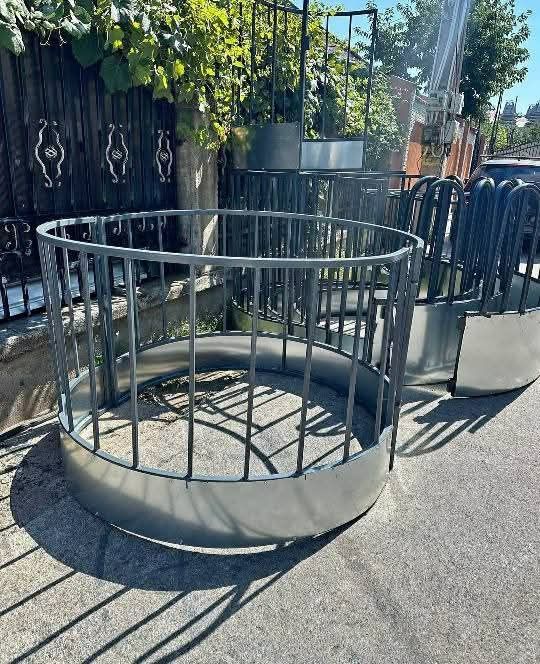 De vânzare Iesle de vaci