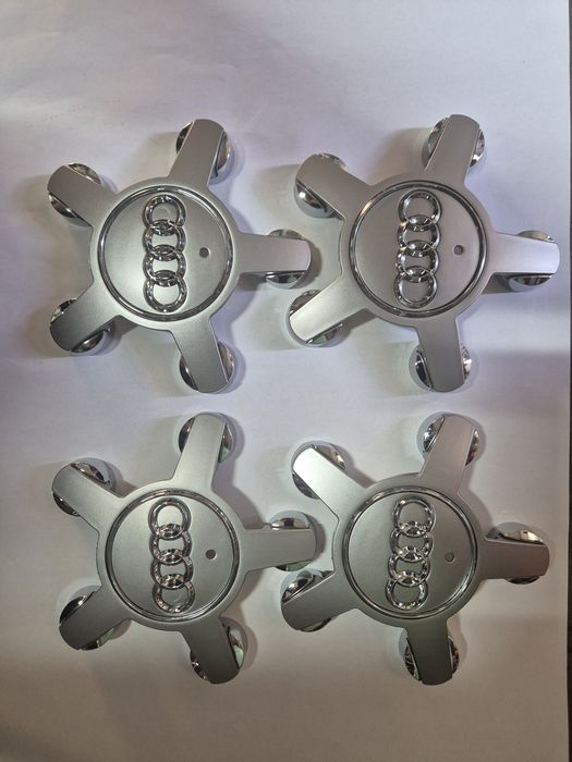 Set 4 Capace centrale jante Audi cod: 4F0601165N