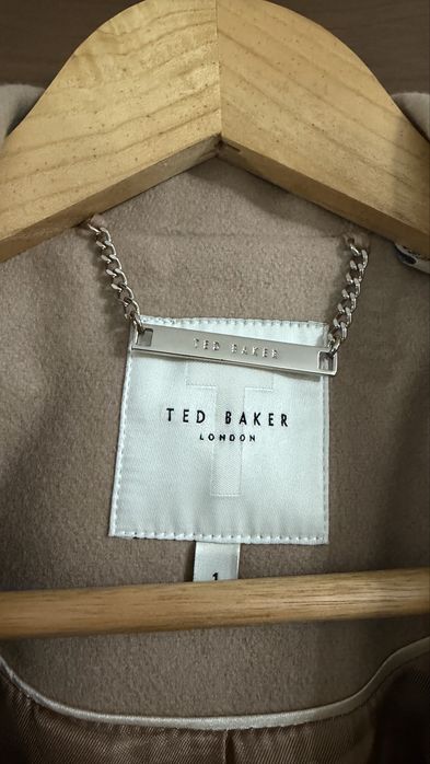 Ted baker palton