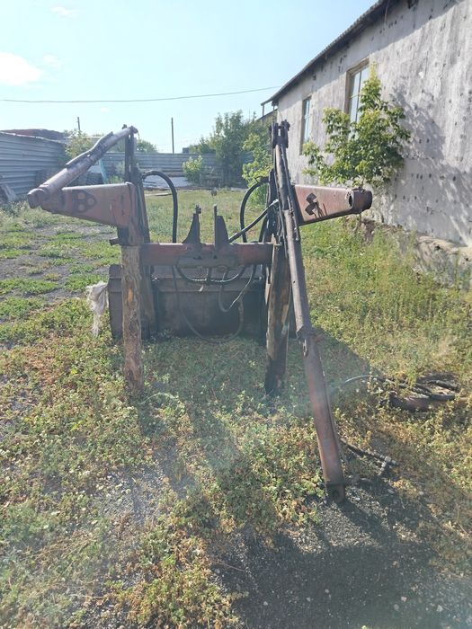 Продам Кун ковш, вилы.