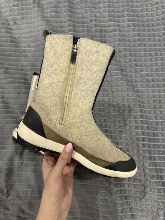 Ботинки-валенки Adidas