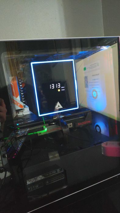 PC Gaming Ryzen7 9700x, RX 9060 XT 16GB, 32GB DDR5