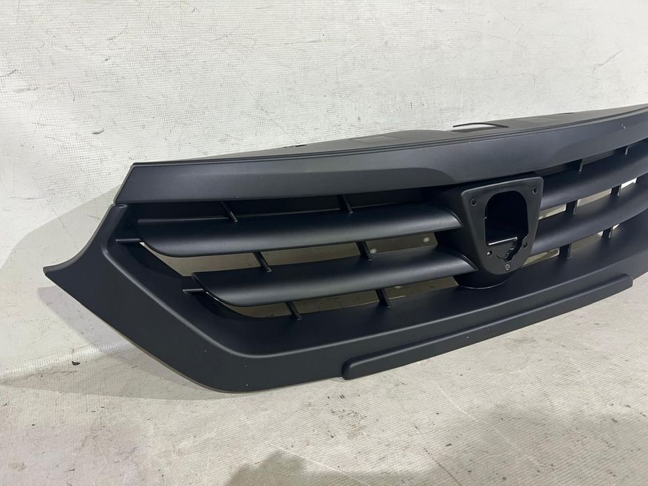 Grila radiator Dacia Dokker, 2012, 2013, 2014, 2015, 2016, 2017, 2018, 2019, 2020.