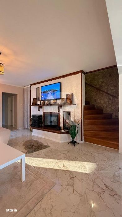 Se Vinde Vila Cu Deschidere La Lacul Snagov La Cel Mai Mic Pret