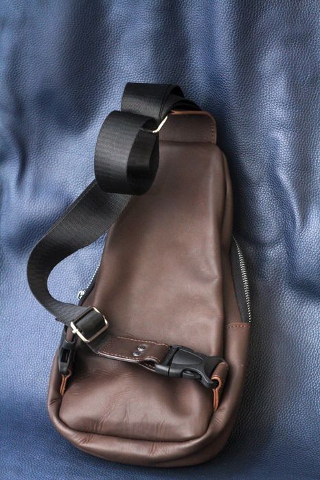 КожаннаяСумка через плечо Слинг