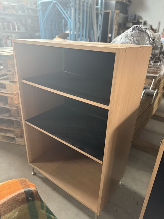 Офис мебели бюро, два шкафа