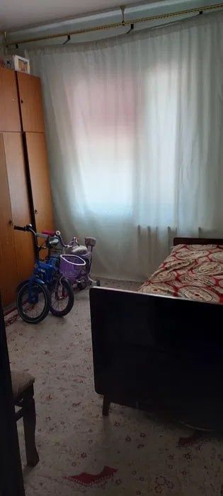 Спутник 16 3/1/5 2*6 балкон 78 м2: 66000