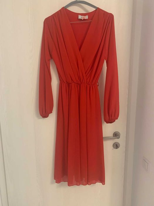 Rochie rosie BSB