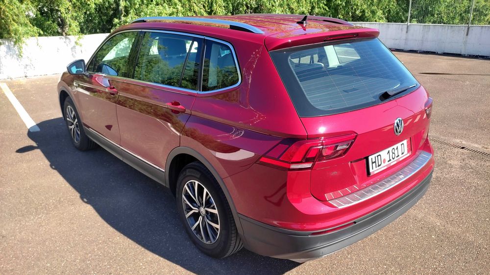 VOLKSWAGEN Tiguan 2018 — imagine 4