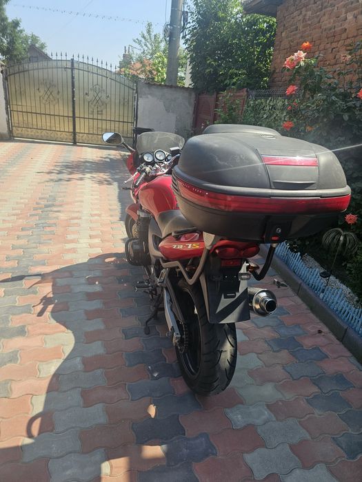 Vand  kawasaki zr7s an 2002 recent adus din Germania