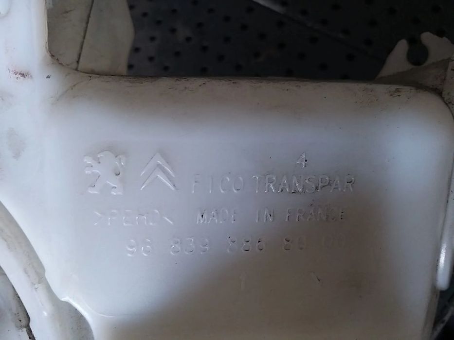 Vas lichid parbriz peugeot 208 1 ca cc 968398868000