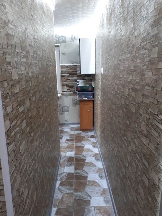 Vând garsoniera zona  tineretului  mobilata parțial 27 m3