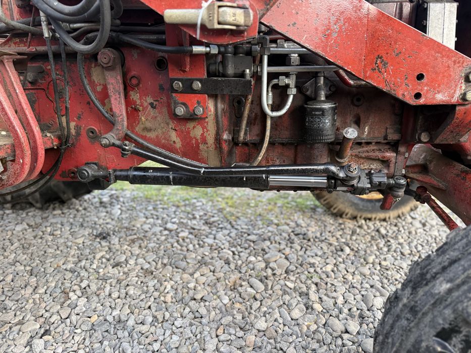 Tractot International 624