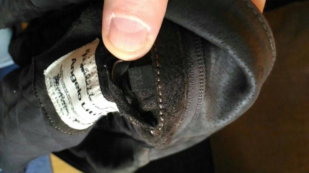 Geaca de piele intoarsa