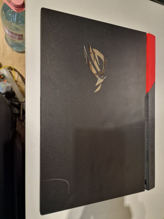 Laptop Asus Rog Strix G513