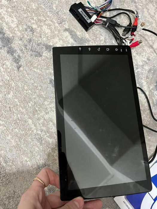 Магнитола на автомобиль