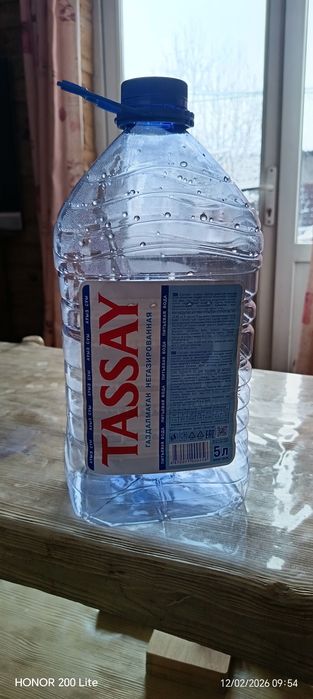 Продам 5-6 литровые бутылки