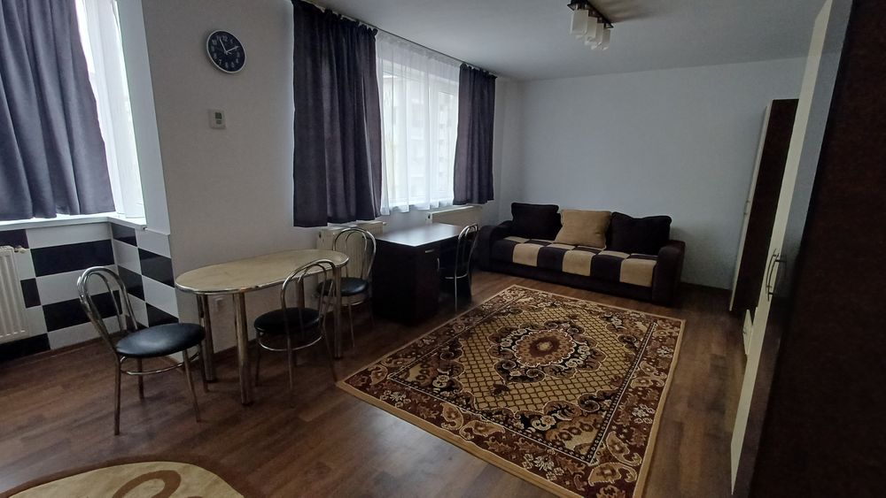 PF închiriez apartament doua camere