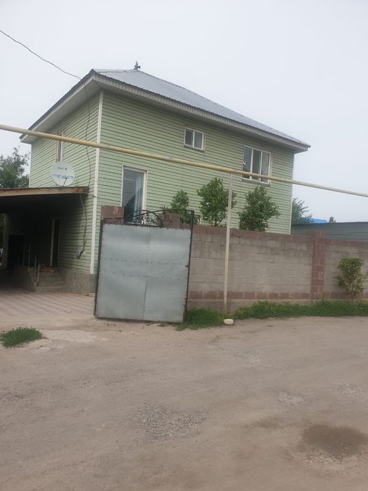 Продам 2-х этажный дом