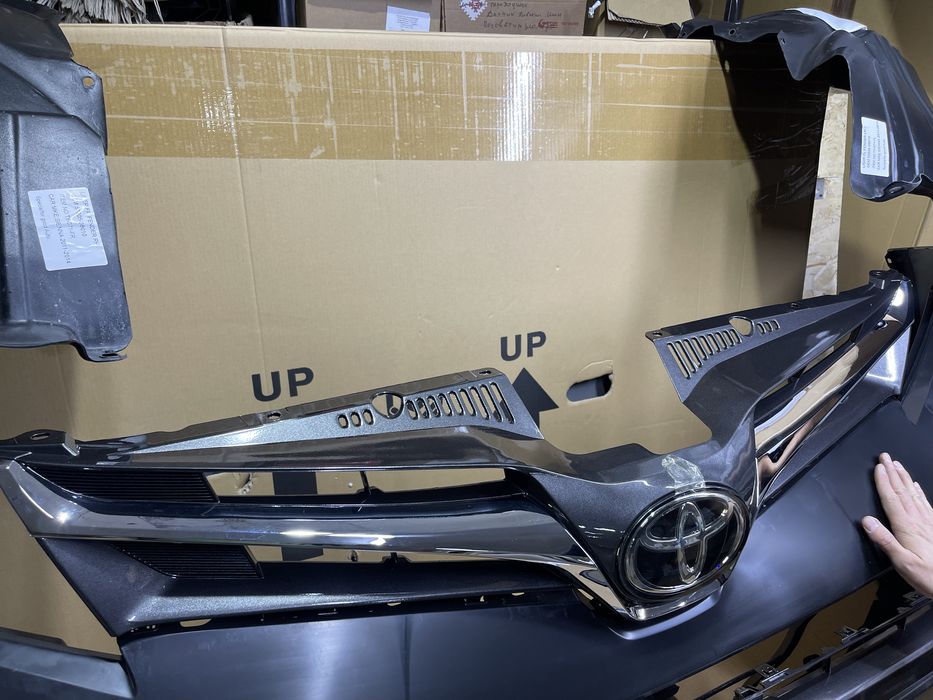 Телевизор Toyota Sienna