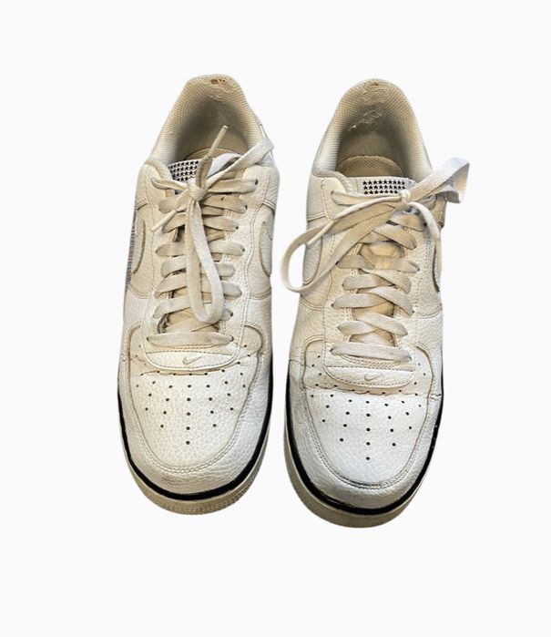 Обувки Dr. Martens, Nike Dunk, Nike AF1, Vans