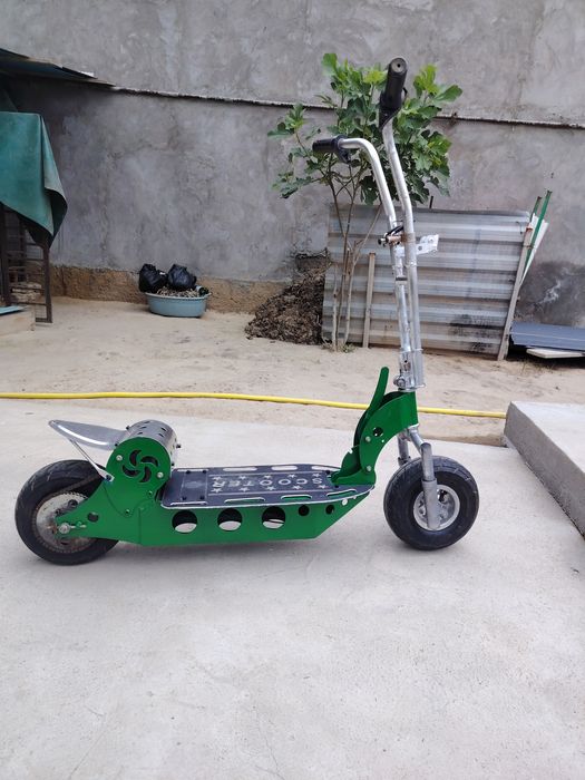Elektara samakat scoter