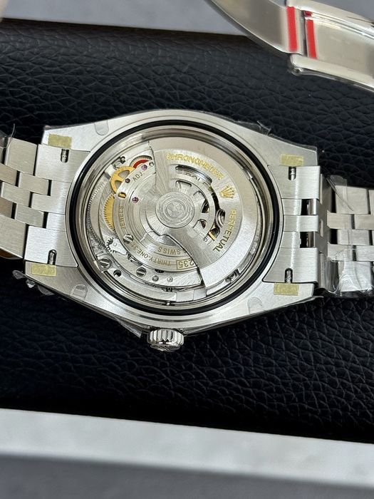 Rolex Date-Just  41mm  Mint Green ETA 3235