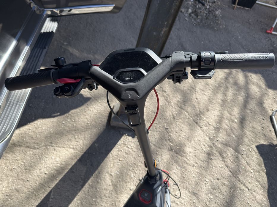 Электросамокат Segway P100s